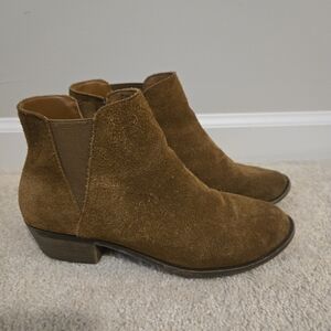 👢Kensie Tan Suede Ankle Booties